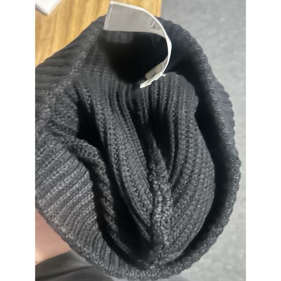 Celine Embroidered Laine Wool Knit Beanie - Picture 3 of 7